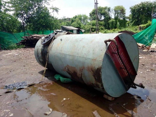 ถังน้ำมัน 5000 ลิตร พร้อมทำสี ทำขาใหม่ ขัดล้างอย่างดี การันตีคุณภาพจากร้านวินิตร ลาดหลุมแก้วครับ