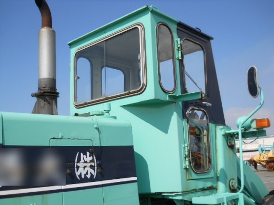 KOMATSU 515-2 เครื่องโคัทสุ นำเจ้าจากญี่ปุ่น 090-986-2521 อ๊อบ KOMATSU 515-2 เครื่องโคัทสุ นำเจ้าจากญี่ปุ่น 090-986-2521 อ๊อบ