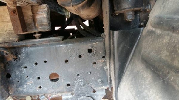 หกล้อ อีซุซุ NKR88ปี37ช่วงสั้น3.20ส สภาพพร้อมใช้งาน ทะเบียนพร้อมโอน