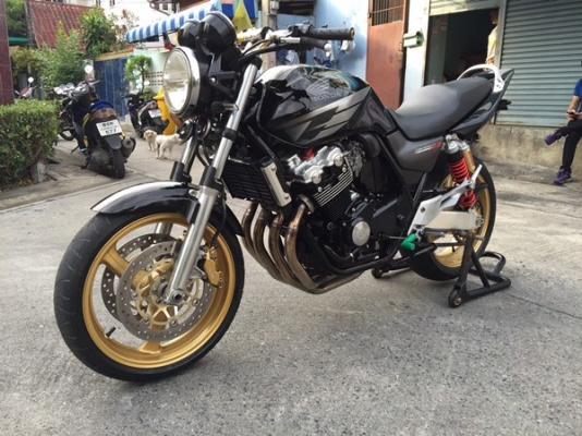 CB 400 เทค3 ปี 04 สพม 99,500 บาท รับซื้อขายแลกเปลี่ยนคับ
