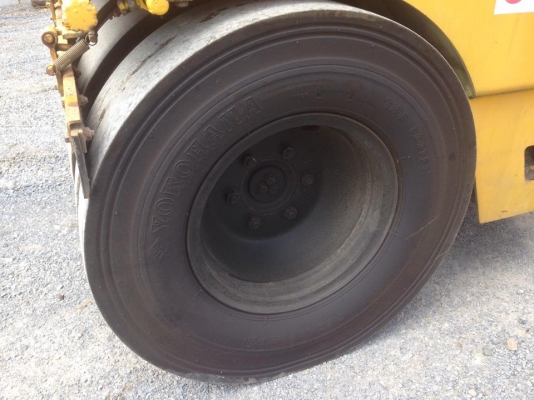 มี VDO รถบดถนน SAKAI TW500 ขนาด 4 ตัน เก่านอกแท้ พร้อมใช้ มี VDO รถบดถนน SAKAI TW500 ขนาด 4 ตัน เก่านอกแท้ พร้อมใช้