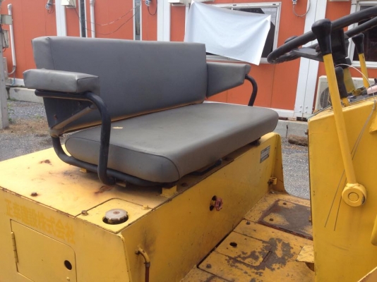 มี VDO รถบดถนน SAKAI TW500 ขนาด 4 ตัน เก่านอกแท้ พร้อมใช้ มี VDO รถบดถนน SAKAI TW500 ขนาด 4 ตัน เก่านอกแท้ พร้อมใช้