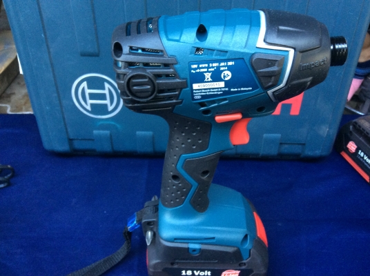 สว่านไขควงไร้สายแรงบิดสูง สว่านไขควงไร้สายแรงบิดสูง