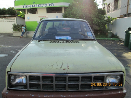 คุณมาโนช  โคราช  รับไปดูแลแล้วครับ ขอบคุณครับ Kb2200  อีซูชุ  ครัชชีสวย  เครื่องใช้ได้  ขับกลับบ้านได้ครับ