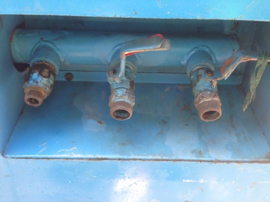 ขายปั๊มลม3หัว เครื่องดีเซล3สูบ เครื่องดีแน่นๆแถมหัวแย็คพร้อมสาย1หัว ใช้งานได้เลยไม่ต้องทำอะไรแล้ว ขาย 85000 บาท