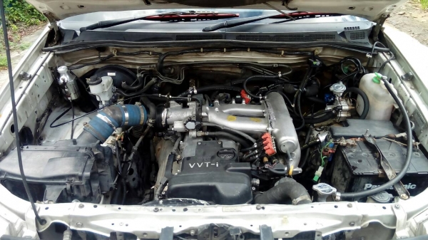 วีโก้วางJเนียนๆราคาขายตัดครับ(รถมือเดียวตั้งแต่ป้ายแดงเลยครับ)