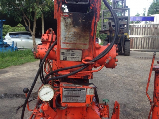 ขายเครน1ตัน พร้อมรีโมท 3ปลอก เก่าเชียงกง ขาย 42000 บาท