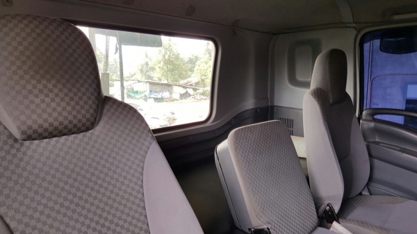 รถอีซูซุ 10 ล้อ  หัวลาก GXZ 360 แรงม้า. ปี 52. ( ขายแม่ , ลูก )     สนใจติดต่อ  081 - 6079515