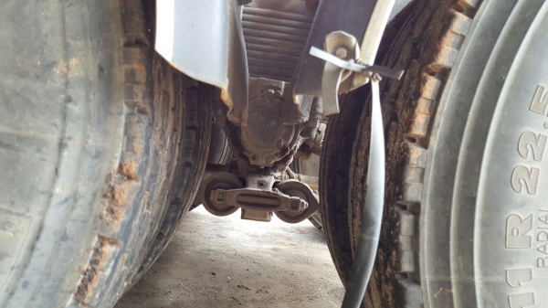 รถอีซูซุ 10 ล้อ  หัวลาก GXZ 360 แรงม้า. ปี 52. ( ขายแม่ , ลูก )     สนใจติดต่อ  081 - 6079515