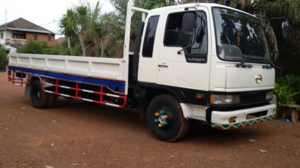 ขาย Hino FD 195 เเรง ยาว5.5เมตร รถสวยพร้อมใช้ครับ