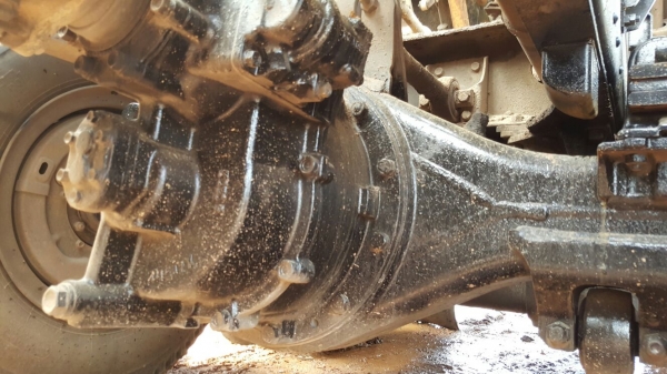 รถอีซุซุ 10 ล้อดั้ม FXZ 270 แรงม้า ปี 49.    สนใจติดต่อ  081 - 6079515