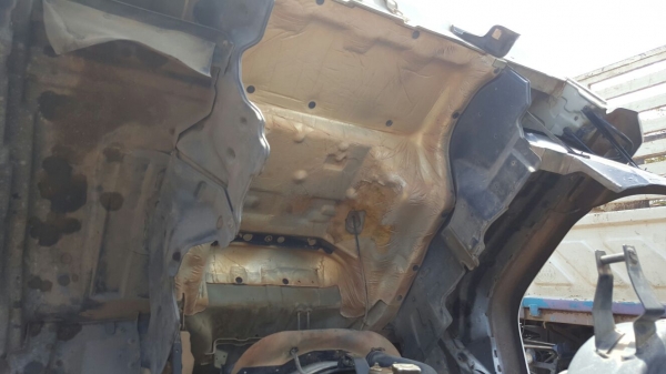 รถอีซุซุ 10 ล้อดั้ม FXZ 270 แรงม้า ปี 49.    สนใจติดต่อ  081 - 6079515