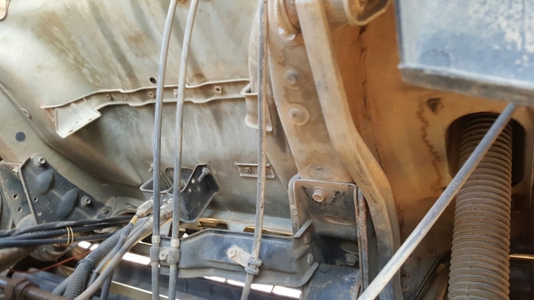 รถอีซุซุ 10 ล้อดั้ม FXZ 270 แรงม้า ปี 49.    สนใจติดต่อ  081 - 6079515