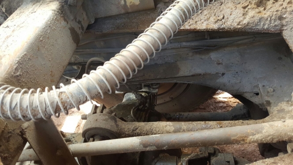 รถอีซุซุ 10 ล้อดั้ม FXZ 270 แรงม้า ปี 49.    สนใจติดต่อ  081 - 6079515