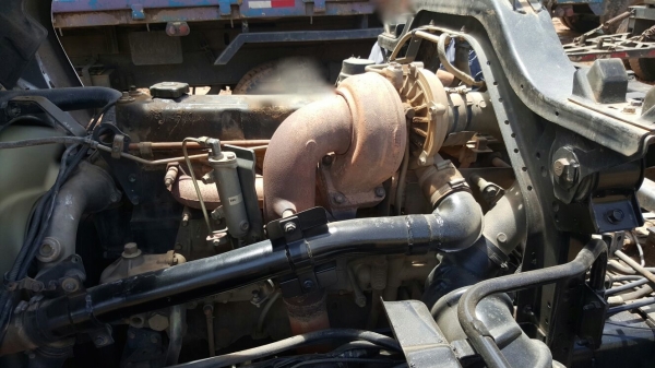 รถอีซุซุ 10 ล้อดั้ม FXZ 270 แรงม้า ปี 49.    สนใจติดต่อ  081 - 6079515