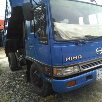 หกล้อ ฮีโน่ FG195ดั้ม5คิว สภาพดีสวยพร้อมใช้ ทะเบียนพร้อมโอน