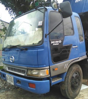 หกล้อ ฮีโน่ FG195ดั้ม5คิว สภาพดีสวยพร้อมใช้ ทะเบียนพร้อมโอน