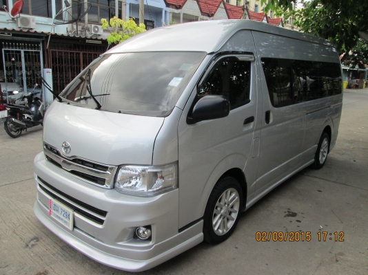 ขายTOYOTA COMMUTER2,5D4Dปี2013