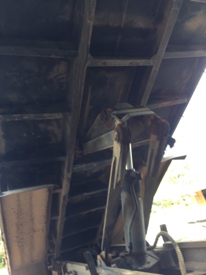 รถอีซูซุ 10 ล้อดั้ม FXZ  320 แรงม้า. ปี 51.  ( ขาย แม่ , ลูก )   สนใจติดต่อ  081 - 6079515