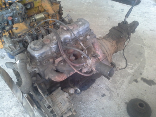 ขายเครื่องisuzu c190 พร้อมเกียร์