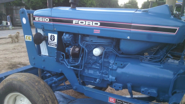 ขายรถไถฟอรด์6610  เพลาเดียว รุ่น3ปั๊มกลม   ไอดีโต  หัวฉีดเตี้ย  แท้ สวยพร้อมใช้งานมีทะเบียน 0810076640