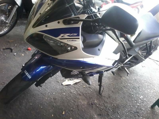 ขาย Yamaha R 15 ปี 57 สภาพดี เล่มพร้อมโอน ขาย Yamaha R 15 ปี 57 สภาพดี เล่มพร้อมโอน