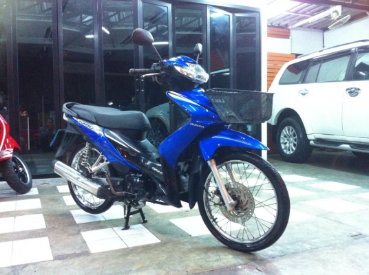 ขออนุญาติขาย HONDA WAVE 110-i มือเดียว เลขมงคล 880 ฟรีค่าโอน