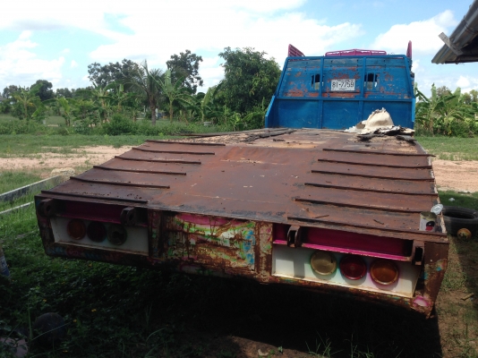 ขายรถอีซูซุ 10ล้อ หัวยาวเทเลอร์ท้ายลาด  มีภาพวีดีโอ ( ราคา 288,000 บาท )  เครื่อง 6BB1-145 แรงม้า รถสภาพพร้อมใช้งาน ทะเบียนพร้อมโอน  โทร 081-9972972 089-8451778