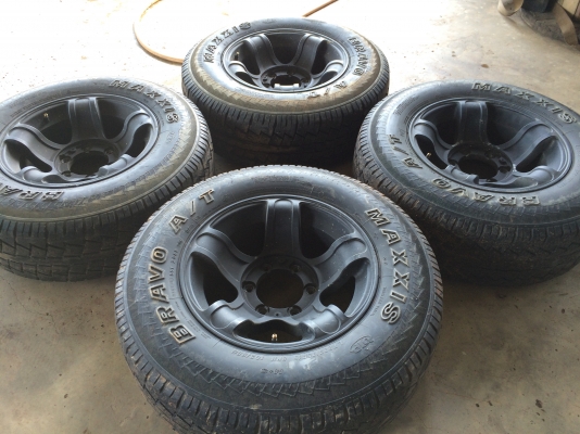 แม็ก 15 พร้อมยางตามสภาพ ไม่คดไม่ดุ้ง