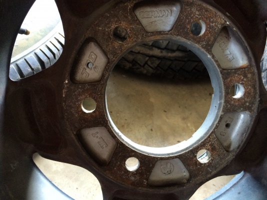 แม็ก 15 พร้อมยางตามสภาพ ไม่คดไม่ดุ้ง แม็ก 15 พร้อมยางตามสภาพ ไม่คดไม่ดุ้ง