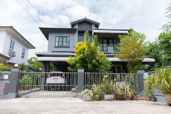 ขายบ้านเดี่ยว 2 ชั้น หมู่บ้าน ชัยพฤกษ์ บางนา เทพารักษ์ เนื้อที่ 59 ตร.ว. บ้านสวยมาก ขายบ้านเดี่ยว 2 ชั้น หมู่บ้าน ชัยพฤกษ์ บางนา เทพารักษ์ เนื้อที่ 59 ตร.ว. บ้านสวยมาก