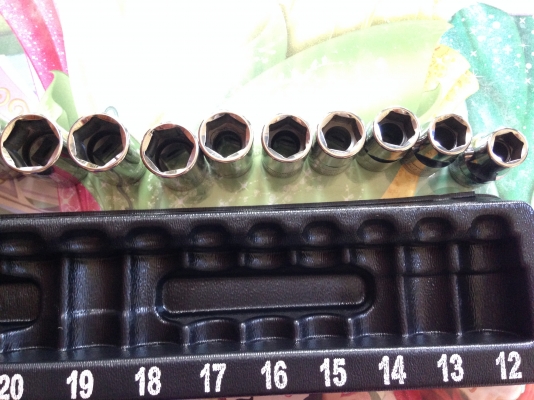 snap on ลูกบล๊อค 1/2 ใหม่กิ๊ก made in usa ครับ