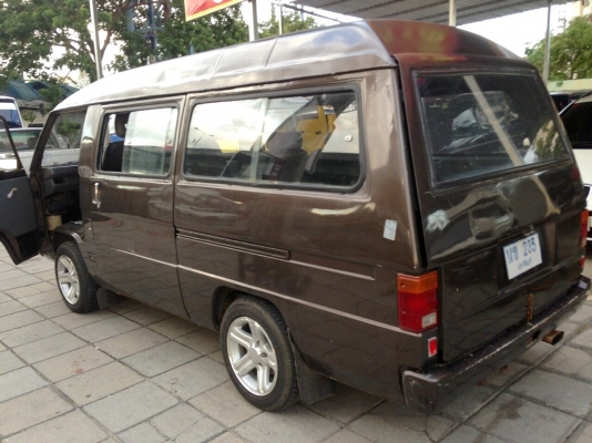 ขายถูกรถตู้บรรทุกพร้อมใช้งาน เอกสารมีครบพร้อมโอนซื้อไปคุ้มสุดๆ ขายถูกรถตู้บรรทุกพร้อมใช้งาน เอกสารมีครบพร้อมโอนซื้อไปคุ้มสุดๆ