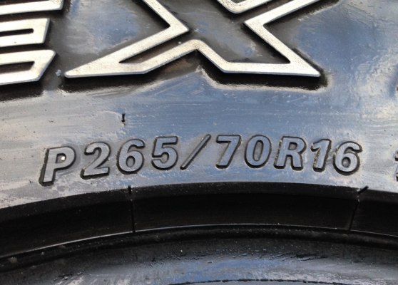 ยาง All Falken 265 70 16 ปี11 พร้อมใช้งาน ราคาไม่แพง