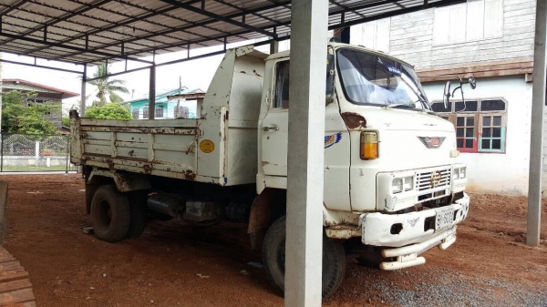 ขาย 6 ล้อดั้ม HINO KM310 วางเครื่อง 117 แรงม้า คัสซีสวยตลอดเส้น เฟืองท้าย F พวงมาลัยพาวเวอร์ ทะเบียนเต็มพร้อมโอน