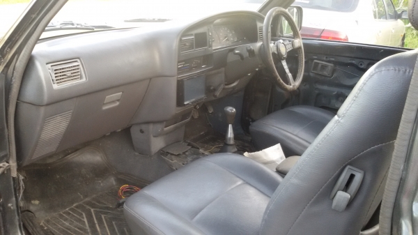 ขอขายไมตี้เก่าๆสักคันครับต่อลองกันมาขายใด้ขายครับ