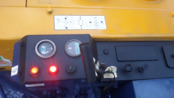 ขายรถขุดแบคโฮ KOMATSU PC20-3 เก่านอกแท้ญี่ปุ่นมีเอกสารแจ้งจำหน่ายอินวอย-ไม่เคยใช้งานในไทยครับ