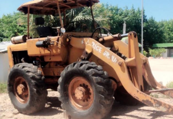 **305,000 บ.ต่อรอง/// รถตักล้อยาง JH30 เอวแข็ง **ขาย KOMATSU JH30B รถตักล้อยาง เอวแข็ง ยอดนิยม WHEEL LOADER KOMATSU JH30B รถตักล้อยาง เอวแข็ง ต่อแขน ขยายบุ้งกี๋ เรียบร้อย ตัก1-1.5คิว เครื่องเดิม ปั้มเดิม เกียร์ท็อร์ค เครื่อง DA220-4สูบ แน่นดี แรง ปั้มดี แ **305,000 บ.ต่อรอง/// รถตักล้อยาง JH30 เอวแข็ง **ขาย KOMATSU JH30B รถตักล้อยาง เอวแข็ง ยอดนิยม WHEEL LOADER KOMATSU JH30B รถตักล้อยาง เอวแข็ง ต่อแขน ขยายบุ้งกี๋ เรียบร้อย ตัก1-1.5คิว เครื่องเดิม ปั้มเดิม เกียร์ท็อร์ค เครื่อง DA220-4สูบ แน่นดี แรง ปั้มดี แ