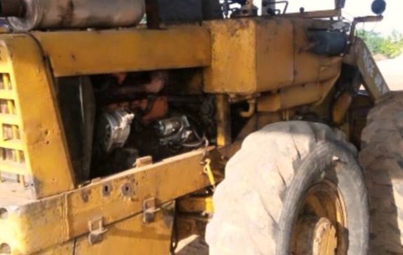 **305,000 บ.ต่อรอง/// รถตักล้อยาง JH30 เอวแข็ง **ขาย KOMATSU JH30B รถตักล้อยาง เอวแข็ง ยอดนิยม WHEEL LOADER KOMATSU JH30B รถตักล้อยาง เอวแข็ง ต่อแขน ขยายบุ้งกี๋ เรียบร้อย ตัก1-1.5คิว เครื่องเดิม ปั้มเดิม เกียร์ท็อร์ค เครื่อง DA220-4สูบ แน่นดี แรง ปั้มดี แ **305,000 บ.ต่อรอง/// รถตักล้อยาง JH30 เอวแข็ง **ขาย KOMATSU JH30B รถตักล้อยาง เอวแข็ง ยอดนิยม WHEEL LOADER KOMATSU JH30B รถตักล้อยาง เอวแข็ง ต่อแขน ขยายบุ้งกี๋ เรียบร้อย ตัก1-1.5คิว เครื่องเดิม ปั้มเดิม เกียร์ท็อร์ค เครื่อง DA220-4สูบ แน่นดี แรง ปั้มดี แ