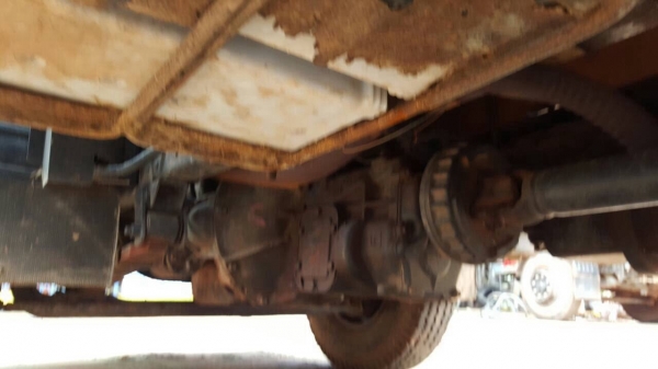 ขาย 6 ล้อ ISUZU เครื่อง 4BC2 100 แรงม้า คัสซีสวยตลอดเส้น คอกเหล็กพร้อมบรรทุก ทะเบียนพร้อมโอน