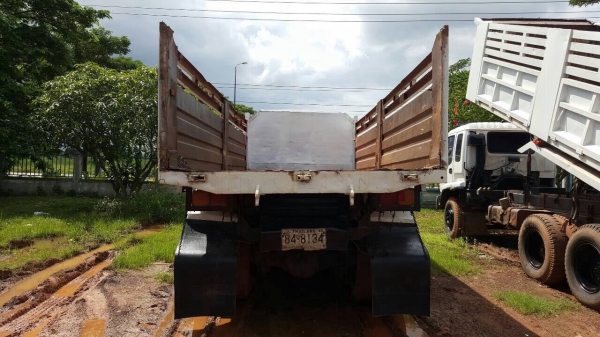 ขาย 10 ล้อดั้ม HINO FM3M เครื่องเดิม M10C 240 แรงม้า เกียร์เดิม สโลว์เดิม คัสซีสวยตลอดเส้น ทะเบียนพร้อมโอน