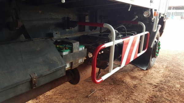 ขาย 10 ล้อดั้ม อู่สหกิจคอกเกษตร HINO MEGA 320 ปี 47 คัสซีสวยตลอดเส้น เครื่องเดิม เกียร์เดิม มีระบบลำโพงลากพ่วง ยางเต็ม แอร์เย็น ทะเบียนพร้อมโอน