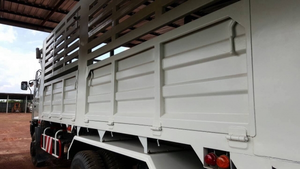 ขาย 10 ล้อดั้ม อู่สหกิจคอกเกษตร HINO MEGA 320 ปี 47 คัสซีสวยตลอดเส้น เครื่องเดิม เกียร์เดิม มีระบบลำโพงลากพ่วง ยางเต็ม แอร์เย็น ทะเบียนพร้อมโอน