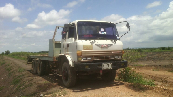 ขายรถบรรทุก 10 ล้อเทรลเลอร์ HINO FM227 ใส่เครื่อง UD320 แรงม้า 2 เพลา ราคา 650000