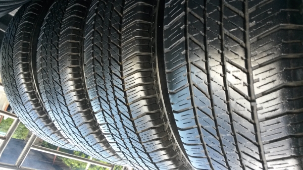 แม็กฟอร์จูนเนอร์ พร้อมยางบริดโตน265/65/17