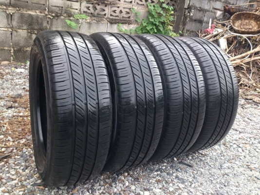 ขายยาง DUNLOP  205/55R16 ยางสัปดาห์ที่10ปี14 ดอกยางสดหนาเท่ากันไม่แตกลายไม่ร้าวไม่กินข้างไม่มีปะ สวยๆ  จำนวน 1 ชุด