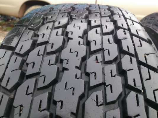 ขายแม็กTOYOTA 6รูขอบ15 พร้อมบริดสโตน 255/70R15 ยางปี10  จำนวน 1 ชุด