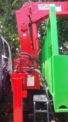 ขาย เครน5 ตัน UNIC~Super-v ยืดได้ยาว 5ปอก 4ชัก สวยจัดใหม่กริบสภาพเต็ม ไม่มีตำนิ พร้อมยกประกอบใช้งาน ราคา 450,000บ รุ่นใหม่ท้อง วี