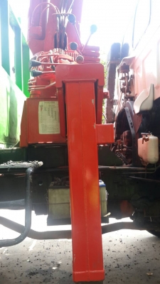 ขาย เครน5 ตัน UNIC~Super-v ยืดได้ยาว 5ปอก 4ชัก สวยจัดใหม่กริบสภาพเต็ม ไม่มีตำนิ พร้อมยกประกอบใช้งาน ราคา 450,000บ รุ่นใหม่ท้อง วี