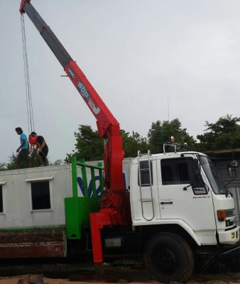 ขาย เครน5 ตัน UNIC~Super-v ยืดได้ยาว 5ปอก 4ชัก สวยจัดใหม่กริบสภาพเต็ม ไม่มีตำนิ พร้อมยกประกอบใช้งาน ราคา 450,000บ รุ่นใหม่ท้อง วี